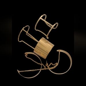 Gold tone metal bracelets 3 pc set